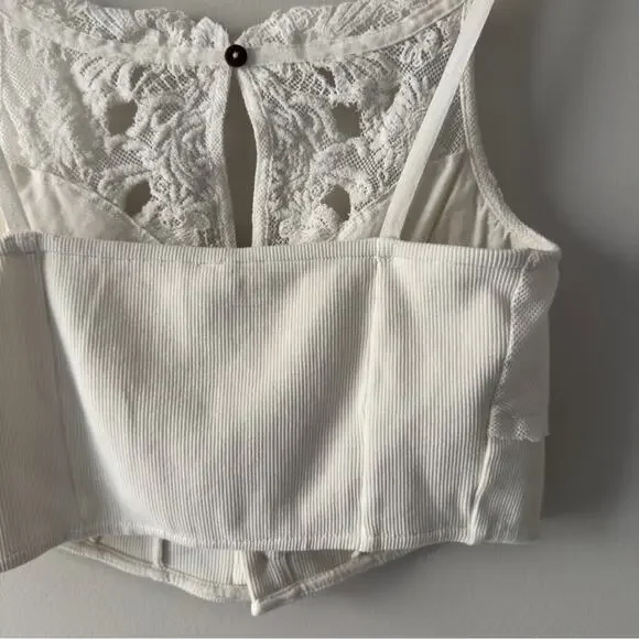 Free People Have My Heart Tank Corset Top Cropped White Lace Button-Up Crop NWT - Picture 5 of 16